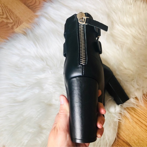 💖💕 ZARA LEATHER ANKLE BOOT SANDAL CUT OUT BUCKLE HEEL SHOE BLACK SIZE 40 9💕💖 - Picture 9 of 16